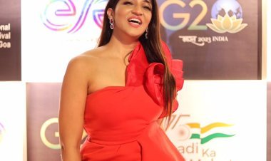 एक्ट्रेस प्रोड्यूसर इति आचार्य ने इंटरनेशनल फिल्म फेस्टिवल ऑफ इंडिया 2023 में की शिरकत