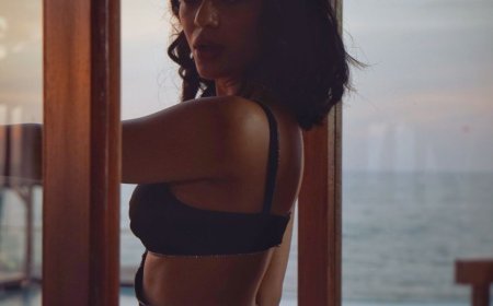 सोभिता धूलिपाला ने 'द नाइट मैनेजर' की पहली एनिवर्सरी पर शेयर किया सेट से लिया हुआ अदित्य रॉय कपूर और अनिल कपूर संग अनदेखा बीटीएस