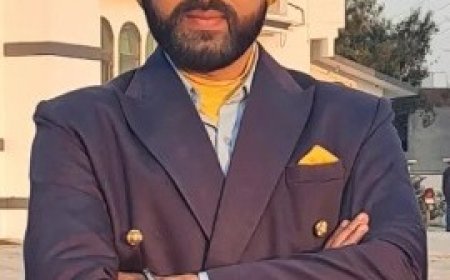 अभिनेता दीपक मल्होत्रा ने कविता दिवस मनाते हुए कुछ पल साझा किए